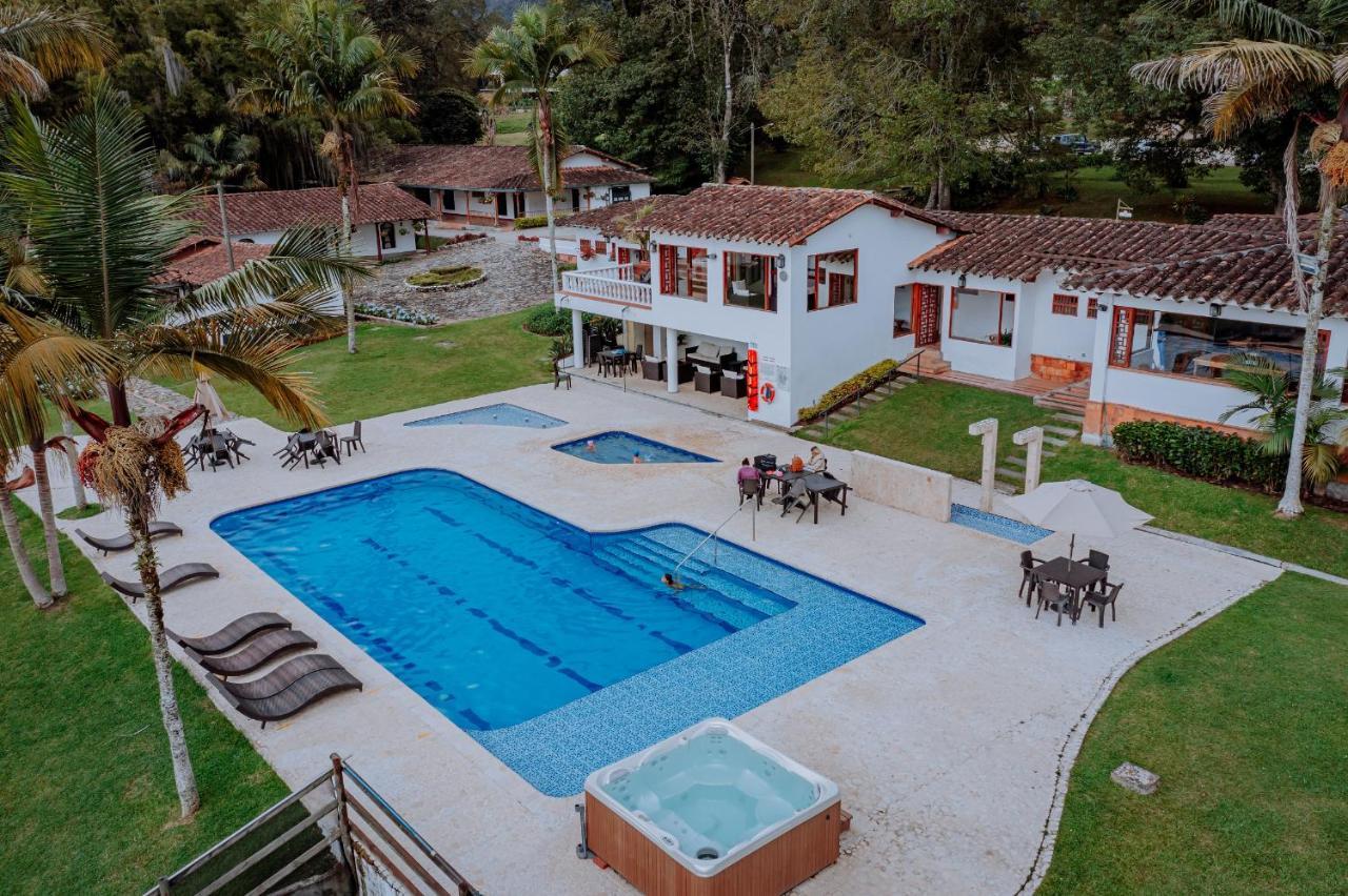 Club Campestre Hacienda Fizebad Hotel El Retiro  Exterior foto